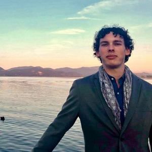 Meet your Posher, Robert